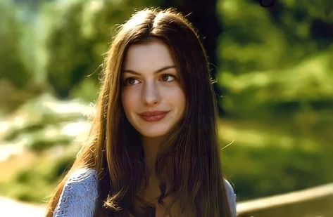 Era Victoria, العصور الوسطى, Rambut Brunette, Ella Enchanted, Princess Diaries, Looks Party, Mia 3, Anne Hathaway, 인물 사진