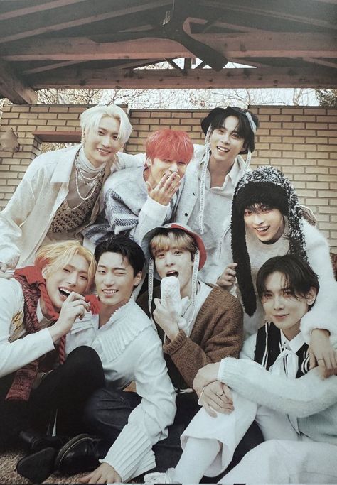 Pirate Kids, Ateez San, Group Pictures, Woo Young, Kim Hongjoong, Iconic Photos, Group Photos, Kpop Boy, Kpop Wallpaper