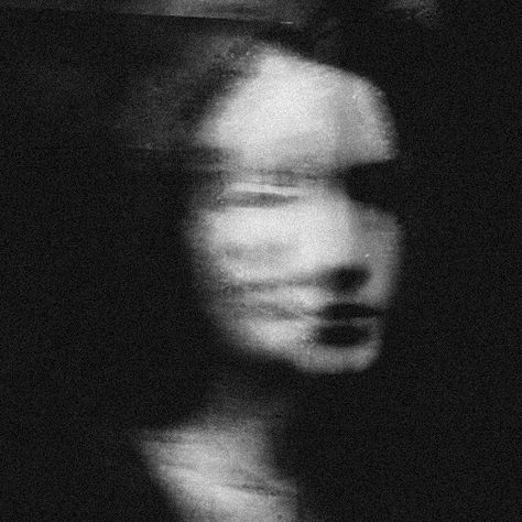 Obscure Aesthetic, Face Blur, Friendship Photoshoot, Jane Doe, Images Kawaii, Dark Grunge, Face Aesthetic, Charcoal Art, The Used