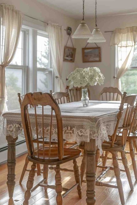 Grandmacore Aesthetic, Pretty Home Decor, Country Cottage Farmhouse, Pretty Home, Rustic Farmhouse Table, Aesthetic Decor, Cottage Farmhouse, Aesthetic Ideas, French Country Cottage