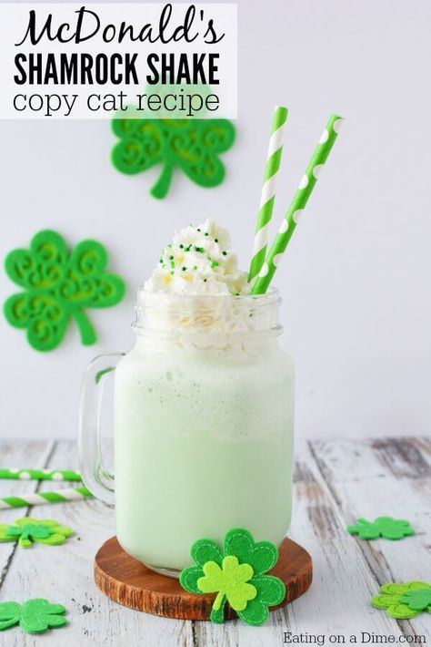 You can make Mcdonald's Shamrock Shake Recipe for kids at home! We love copycat recipes & this shamrock shake recipe is easy. This McDonalds milkshake will be a hit. #eatingonadime #shakerecipes #shamrockshake Mcdonald’s Shamrock Shake Recipe, Shamrock Milkshake Recipe, Mcdonalds Shamrock Shake Recipe, Shamrock Shake Lasagna Recipe, Copycat Shamrock Shake, Shamrock Shake Lasagna, Shamrock Milkshake, Shamrock Shake Mcdonalds, Shamrock Smoothie