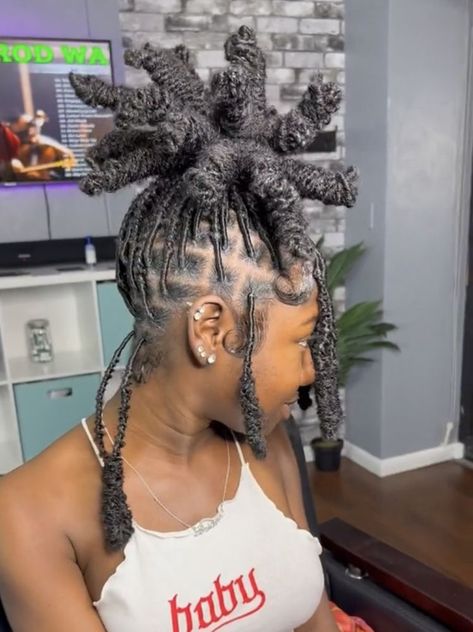 Jah Locs, Dreads Styles For Women, Dread Styles, Beautiful Dreadlocks, Short Locs Hairstyles, Faux Locs Hairstyles, Dreadlock Style, Dreadlock Styles, Dreads Styles