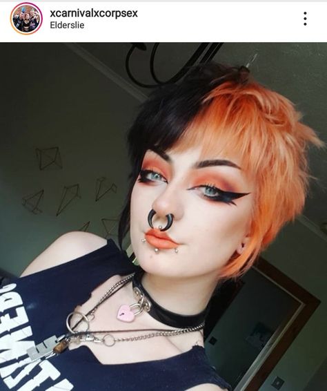 Split Color Pixie Hair, Orange Hair Short Pixie, Alternative Pixie Cut, Split Dyed Hair Short, Pixie 2024, Dyed Pixie Cut, Best Haircuts For Women, Split Dyed Hair, Goth Hair