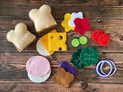 11 Yummy Felt Food Patterns Felt Desserts Food Patterns, Cricket Felt Projects, Felt Food For Play Kitchen, Felt Dramatic Play, Diy Felt Food No Sew, Felt Sandwich Pattern Free, Play Kitchen Food Diy, Making Felt Play Food, Felt Play Food Patterns