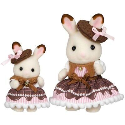 Sylvanian Families Sweet Chocolate Pair Set / Calico Critters figure presale | eBay Calico Critter Family Sets, Calico Critters Hedgehog, Penguin Calico Critters, Calico Critters Sets, Coquette Calico Critters, Narnia Costumes, Collectable Figures, Miniature Rabbits, Calico Critters Families