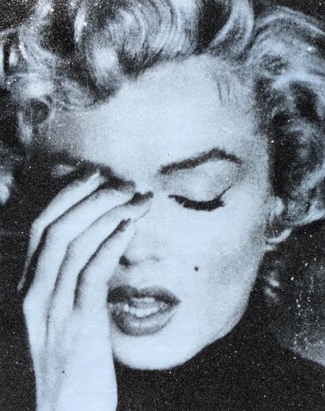 “L.A. was the flame — and I was the moth": Artist Russell Young on the dark side of fame | The Gentleman's Journal | Gentleman's Journal Marilyn Monroe Diamonds, Life Size Statues, Diamond Dust, Marble Statues, Norma Jeane, Jolie Photo, New Wall, Pink Candy, Marilyn Monroe