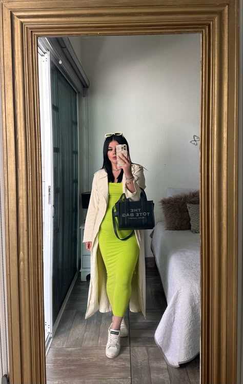 Latina Fashion Outfits, Classy Winter Outfits, Neon Outfits, Beige Outfit, Shein Outfits, Funny Fashion, Fashion Statements, Causual Outfits, Cute Simple Outfits