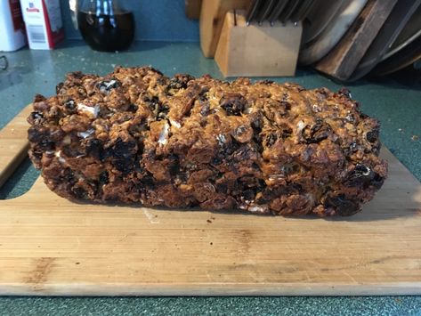 Yarndance - Bishop's Bread Bishop Cake Recipe, Bishops Bread, Bishop's Bread Recipe, Bishop Storehouse Meals, Bishop Juice, Billowy Bishop Sleeve Dresses For Daywear, Fruit Cake Christmas, Fruit Cake, Treat Yourself