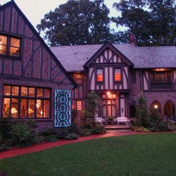 Glenridge Hall (Demolished) | SAH ARCHIPEDIA Glenridge Hall, Salvatore Boarding House, Ribbed Vault, Inglenook Fireplace, Boarding House, Georgia Homes, Suburban House, Contemporary Cottage, Medieval Houses