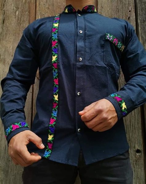 Mexican Fashion Men, Mexican Fashion Modern, Vaquera Outfit Mexican, Surprise Dance Outfits, Mexican Quinceanera, Surprise Dance, Mexican Men, Mexican Fashion, Mexican Blouse