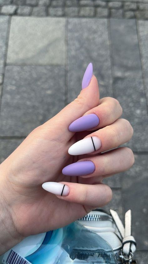 Gel Nail Designs For Spring, Gel Nails For Spring, Gel Almond Nails, Nail Designs For Spring, Almond Gel Nails, Gradient Nail Design, Pastel Colors Art, French Manicures, Polish Art