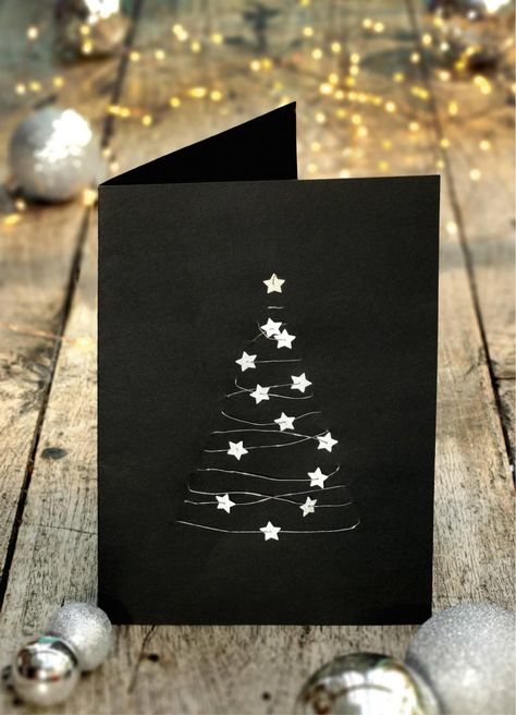 Voščilnice Za Božič, Black Christmas Cards, Funny Family Christmas Cards, Star Sequins, Jewellery Wire, Simple Christmas Cards, Handmade Christmas Crafts, Christmas Tree Art, Christmas Card Art