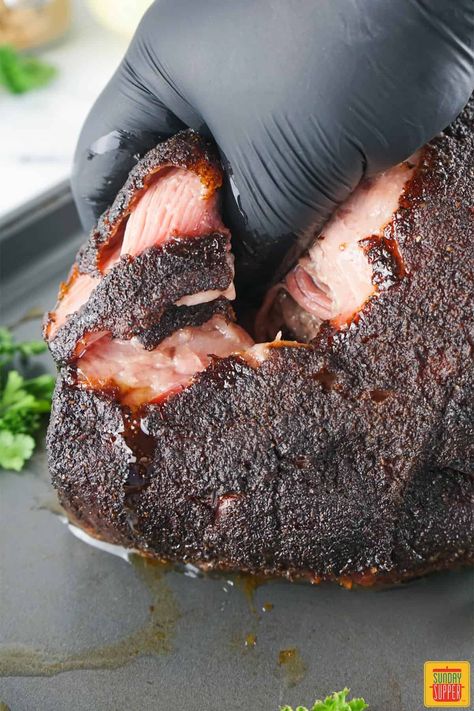 Best Smoked Pork Butt Recipe (Smoked Boston Butt) - Sunday Supper Movement Pulled Pork Smoker Recipes, Pork Ideas, The Best Pulled Pork, Pork Butts, Best Pulled Pork, Picnic Roast, Smoked Pork Shoulder, Pork Entrees, Wood Grill