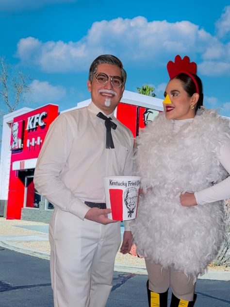 Halloween Kfc Halloween Costume, Kfc Costume, Couple Costume, Kentucky Fried, Couples Costumes, Costume Ideas, Popcorn, Halloween Costume, Academic Dress