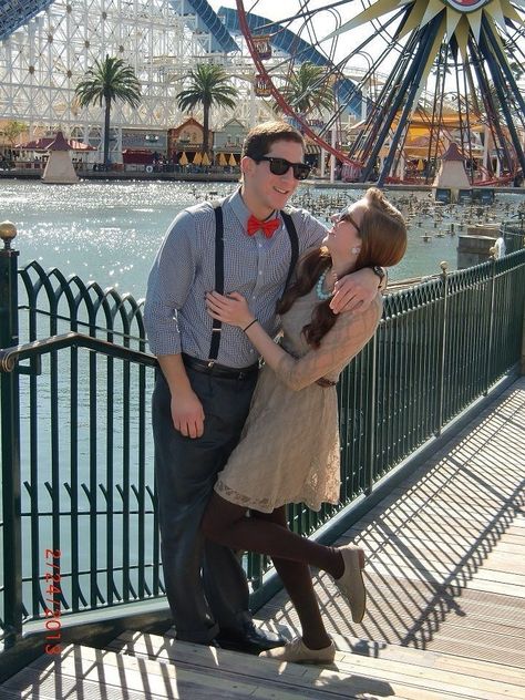 Disney Couples Costumes, Disneybound Couples, Last Minute Couples Costumes, Disney Couple Costumes, Halloween Costume Game, Lady And Tramp, Dapper Day Outfits, Disney Dapper Day, Disneybound Outfits