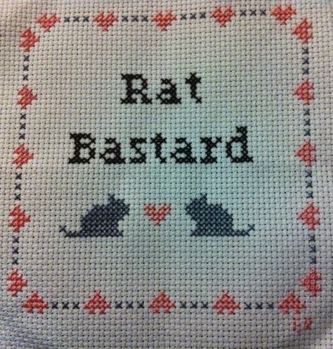 Angry Cross Stitch, Slipknot Cross Stitch, Rat Cross Stitch Pattern, Rat Cross Stitch, Cross Stitch Gifts Ideas, Subversive Cross Stitches, Subversive Cross Stitch Patterns, Crochet Grid, Diy Quotes