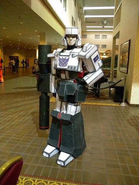 Z Fantasy Galaxy, Transformer Costume, Awesome Costumes, Transformers Megatron, Transformers Memes, Your Cosplay, Superhero Cosplay, Awesome Cosplay, Transformers 3