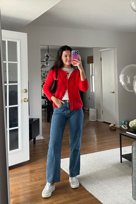 Short Puffer Jacket curated on LTK Red And Jeans Outfits, Red Jacket Outfit Casual, Red Casual Outfits, Pop Of Red Outfit, Outfits For December, Red Casual Outfit, Outfit Casual Primavera, Work Baddie, Red Cardigan Outfit