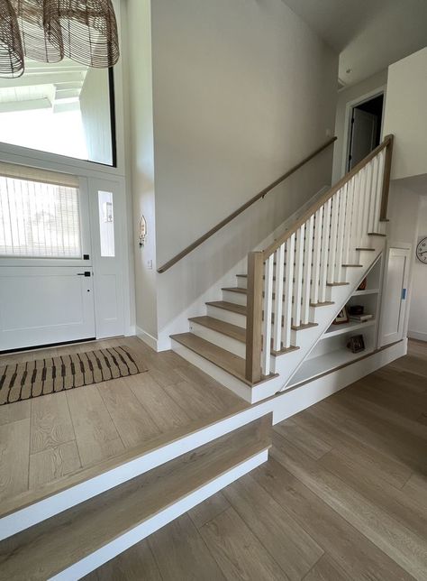 Vinyl Plank Flooring Stairs, Vinyl Wood Plank Flooring, Hallway Inspiration, Vinyl Planks, Lvt Flooring, Stair Nosing, Vinyl Floor, Vinyl Plank Flooring, Stair Railing