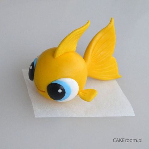 Peixe Crea Fimo, Fondant Animals, Fondant Cake Toppers, Fondant Tutorial, Tanah Liat, Fondant Decorations, Polymer Clay Animals, Fondant Figures, Clay Animals