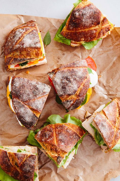 25 Best Beach Food Ideas - What to Bring for Beach Snacks & Meals | Kitchn Beach Day Food, Beach Picnic Foods, Smoked Turkey Sandwich, Turkey Sandwiches Recipes, Beach Snacks, Turkey Sandwich, Beach Food, Vacation Meals, Crowd Pleasing Recipes