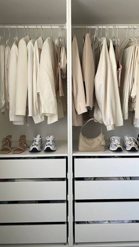 White Aesthetic Wardrobe, Minimalist Wardrobe Organisation, That Girl Closet, Neutral Closet Aesthetic, Clean Wardrobe Aesthetic, White Closet Aesthetic, Aesthetic Room Closet, Wardrobe Aesthetic Organisation, Clean Closet Aesthetic