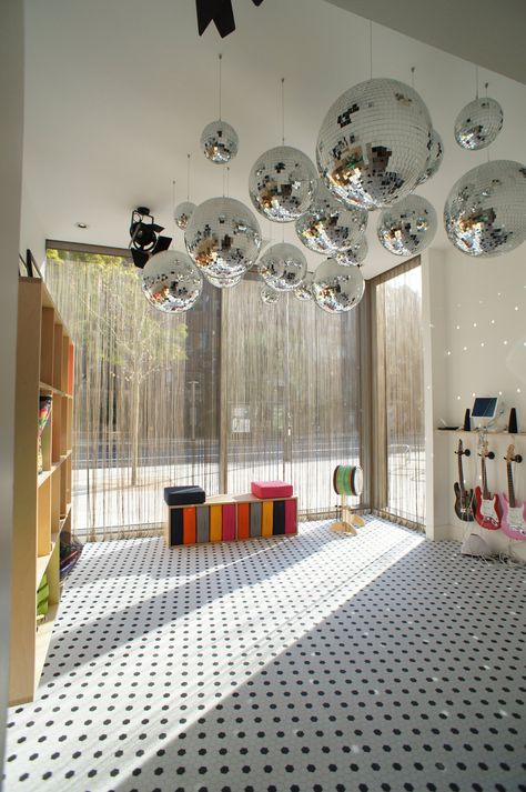 Disco Balls Ceiling, Disco Balls In Living Room, Disco Balls From Ceiling, Disco Salon Decor, Disco Ball Office, Cool Diy Furniture, Disco Ball Ceiling Decor, Disco Ball Window Display, Disco Theme Room