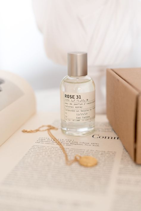 Le Labo Rose 31 Perfume, Le Labo Aesthetic, Parfum Photography, Le Labo Rose 31, Rose 31, Perfume Label, Instagram Branding Design, Glass Display Case, Perfume Photography