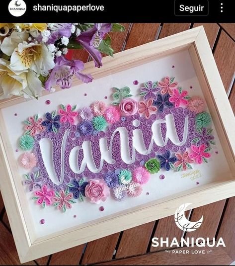 Quilling Name Frame, Quiling Paper Art, Family Art Projects, Quilling Pattern, Quilling Work, Desain Quilling, Buddha Art Painting, Quilled Paper Art, Flower Shadow Box