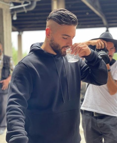 Maluma Haircut, Beard Styles Shape, Young Men Haircuts, Comb Over Haircut, Short Shaved Hairstyles, Hairstyle Tips, Perfect Hairstyle, Faded Hair, Cool Hairstyles For Men