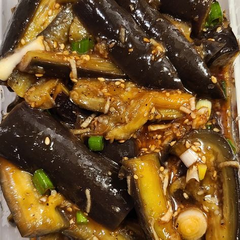 Marinated Eggplant, Miso Eggplant, Eggplant Salad, French Lentils, Yummy Dishes, Cool Autumn, Fall Comfort Food, Vegan Parmesan, Asian Inspired Recipes