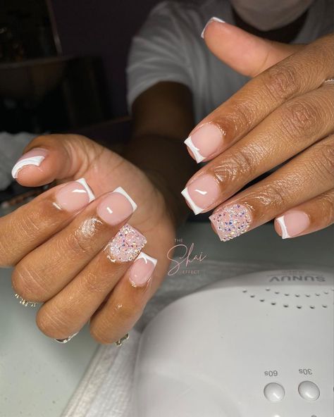 Cute Back To School Nails For 6th Grade, Nail Ideas For 9-10, Black Short Nails With Design, Birthday Nails Ideas Short, Short Nail Ideas Black Women, Cute Short Birthday Nails, 6th Grade Nails, Cheap Nail Ideas, Cute Nail Sets