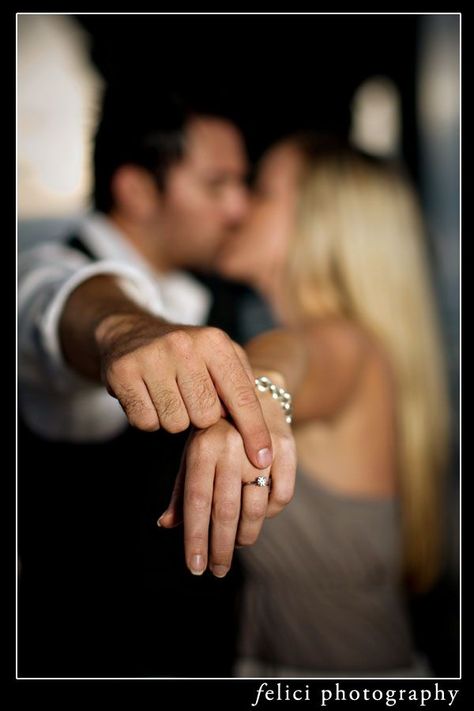 This is an adorable idea to show off the ring with them kissing faded in the background! ♥♥ Prewedding Poses, Ring Photography, Engagement Pic, Wedding Engagement Pictures, Hold Hands, Engagement Picture, Engagement Poses, Wedding Photos Poses, Family Pics