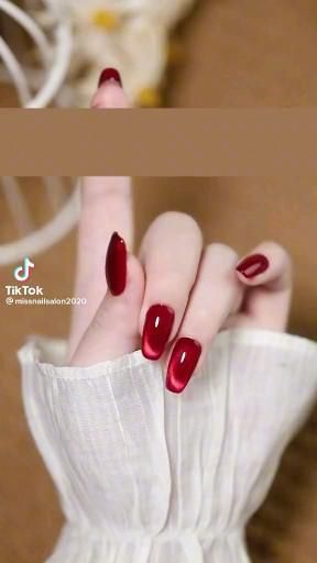 Magic Colors, Shellac Nail Polish, Cat Eye Nails Polish, Minimal Nails Art, Eye Nail Art, Velvet Nails, Cat Eye Gel Polish, Red Valentine, Fancy Nails Designs