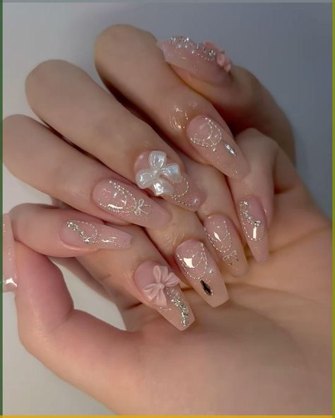 nails nailsofinstagram naildesign nailart cute pink glitter glitternails classy cutenails bow Princess Nail Designs, Nailart Cute, Aesthetic Nail Art, Coquette Nail, Nails Girly, Plaid Nail Designs, Bow Nail Designs, Princess Vibe, Soft Pink Nails