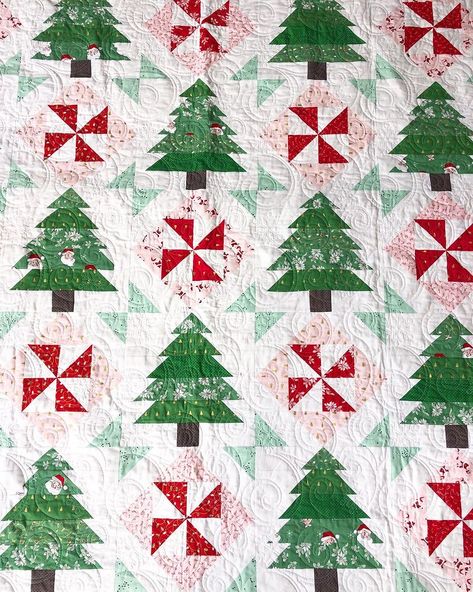 King Size Christmas Quilt Pattern, Christmas Quilt Blocks Free Pattern, Christmas Quilts Ideas Free Pattern, Peppermint Forest, Modern Christmas Quilt, Pinwheel Quilts, Forest Quilt, Tree Quilts, Christmas Quilt Blocks