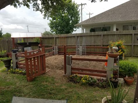 Cinder block fence, garden, fresh till Garden Fence Ideas Diy Cinder Blocks, Cinder Block Fence With Gate, Wood And Cinderblock Fence, Cement Block Fence, Ideas With Cinder Blocks, Cinder Block Fence With Wood, Cinder Block Fence Ideas, Concrete Block Fence, Cinder Block Fence