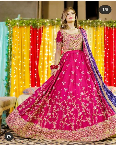 Shocking pink Shocking Pink Dress Pakistani, Shocking Pink Dress, Pakistani Wedding Dress, Shocking Pink, Stylish Dresses For Girls, Magenta Pink, Pakistani Wedding, Photography Nature, Pakistani Dresses