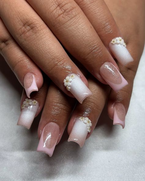 🎀 • • • Apres Natural XS Square • • • #nails #nailsnailsnails #nailsofinstagram #nailsart #nailsbyavryl #gelx #gelxnails #gelxnailtech #explorepage #squarenails Gelx Apres Nail Designs Square Short, Apres Gel X Nails Square, Square Nails, Nail Art, Square, Nails, Quick Saves