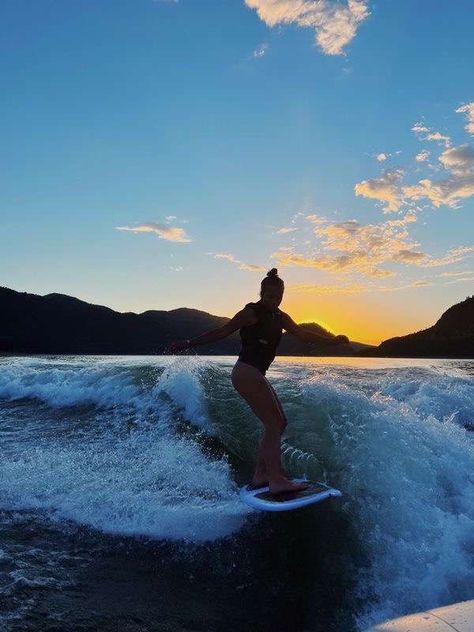 #mountains #summer #aesthetic #preppy #boat #lake #surf #summervibes #wyoming Lake Boat Aesthetic, Lake Girl Aesthetic, Summer Aesthetic Preppy, Preppy Boat, Boat Aesthetic, Surfing Aesthetic, Boat Lake, Lake Days, Ocean Girl