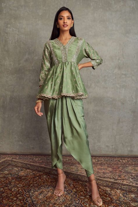 Buy Jayanti Reddy Green Chanderi Silk Dhoti Pant Set Online | Aza Fashions Jayanti Reddy, Floral Print Jacket, Dhoti Pants, Draped Blouse, Indian Dress, Top And Pants Set, Sharara Set, Indian Fashion Designers, Top Pants Set