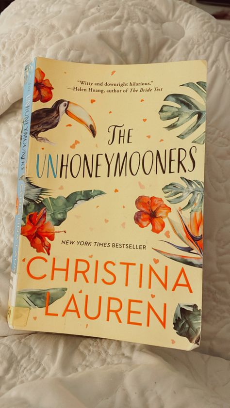 Good reads. Good books. Romance novel. Romance/drama. The Honeymooners, Christina Lauren, Bullet Journal Writing, Romance Novels, Journal Writing, Books To Read, Romance, Writing, Reading