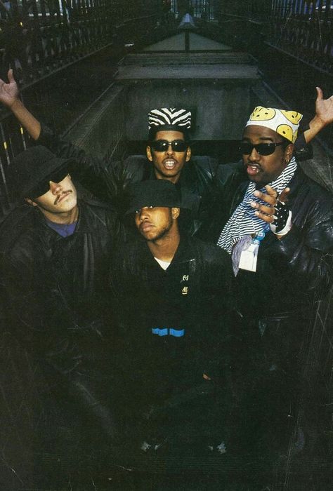 Digital Underground Digital Underground, Hip Hop Rappers, Male Rappers, Black Dynamite, Music Museum, Hip Hop 90s, Old School Hip Hop, Real Hip Hop, Gangsta Rap