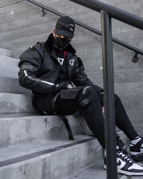 Fabric Of The Universe Techwear, Fabric Of The Universe, Streetwear Cyberpunk, Techwear Streetwear, Tshirt Design, Fur Collar, Fur Collars, The Universe, Cyberpunk