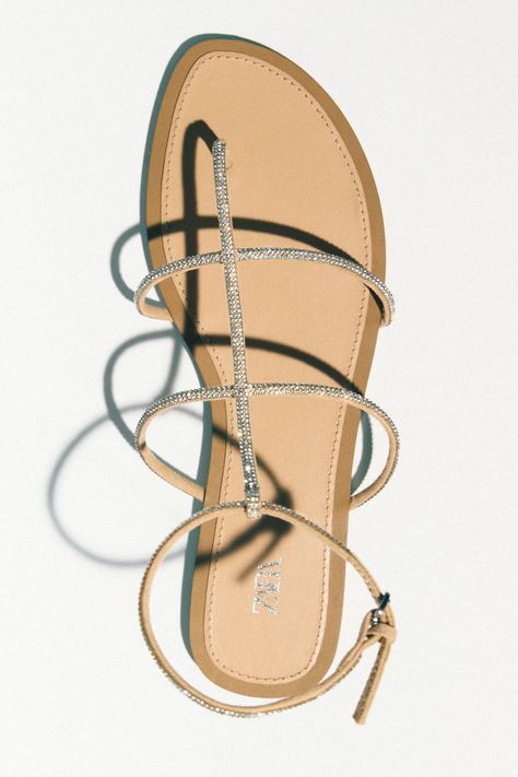 Yellow Heeled Sandals, Gold Flat Sandals, Zara Sandals, Yellow Heels, Black Leather Flats, Beaded Sandals, Low Heel Sandals, Leather Platform Sandals, Leather Sandals Flat