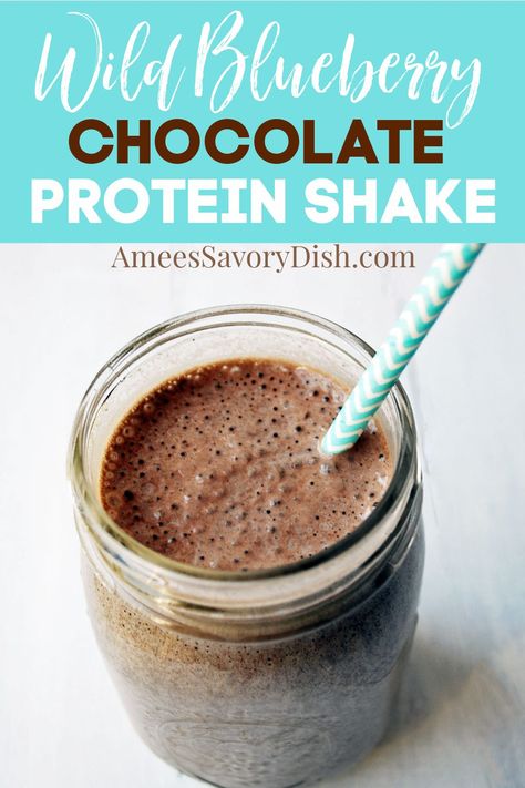 A quick and delicious protein shake made with wild frozen blueberries, chocolate whey protein powder, ground flaxseed, and almond milk. Blueberry Protein Shake Recipe, Blueberry Protein Shake, Breakfast Shakes Protein, Chocolate Protein Shake, Yummy Protein Shakes, Protein Shake Recipe, Protein Powder Smoothie, Whey Protein Shakes, Protein Powder Shakes