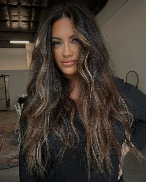 Dark Hair With Beachy Highlights, Dark Beachy Hair, Beachy Hair Color Brunette, Bright Brunette Hair, Brunette Hair Color Highlights, Beachy Brunette Hair, Long Beachy Hair, Beachy Hair Color, Beachy Brunette