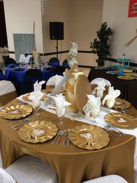 Goddess Athena table decoration. Percy Jackson  Elegant Table  Senior Serve Goddess Party Ideas, Goddess Party Theme, Percy Jackson Birthday, Percy Jackson Party, Greece Party, Goddess Party, Greek Decor, Goddess Athena, Fantasy Cake