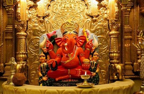 Siddhivinayak - The Right-Trunked Ganesha – Hinduism Facts Siddhivinayak Ganesha Mumbai, Siddhivinayak Ganesha, Siddhivinayak Temple, Ganesh Temple, Shri Ganesh, Shiva Wallpaper, India First, Ganpati Bappa, Hindu Temple