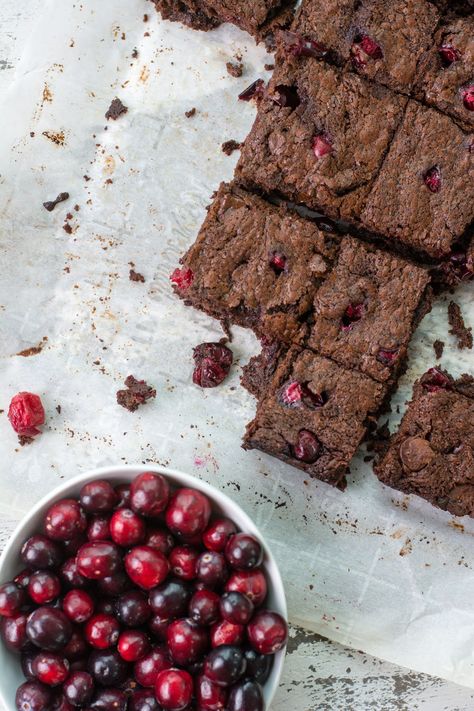 Cranberry Brownies, Chocolate Cranberry, Cranberry Bread, Gluten Free Recipe, Ocean Spray, Cranberry Recipes, Gluten Free Recipes Easy, Fresh Cranberries, Bittersweet Chocolate